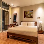 The Rixx Indochine Apartment With Balcony And Rooftop Pool