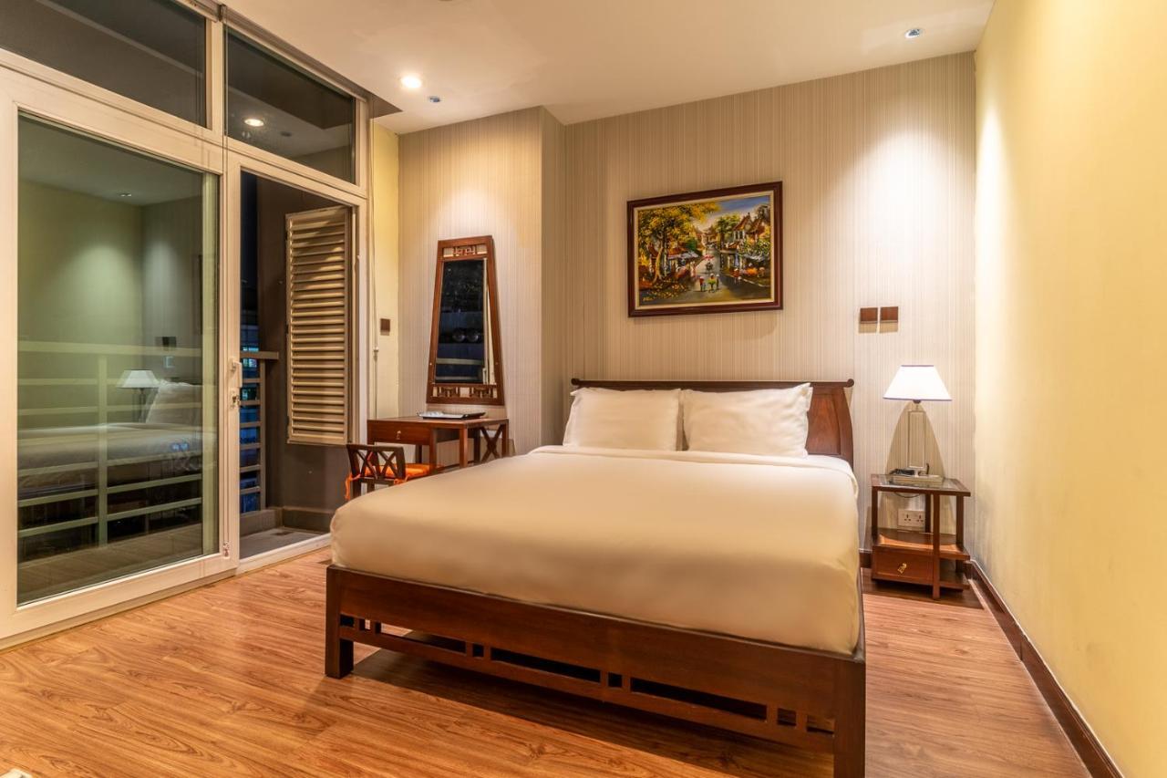 The Rixx Indochine With Balcony And Rooftop Pool